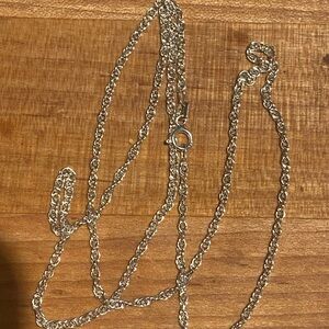 Elegant Silver Chain Necklace